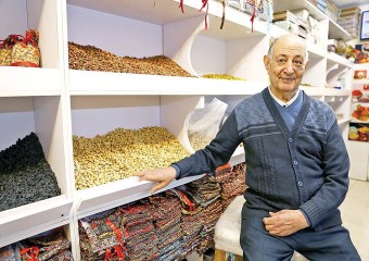 مصاحبه با جلیل تواضع، بنیانگذار آجیل...